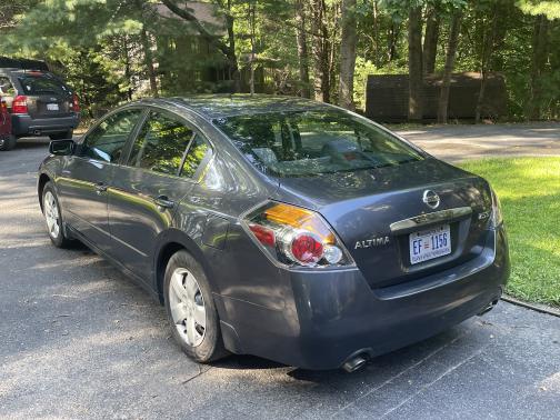 Photo 3 of 3 of 2008 Nissan Altima 2.5 S